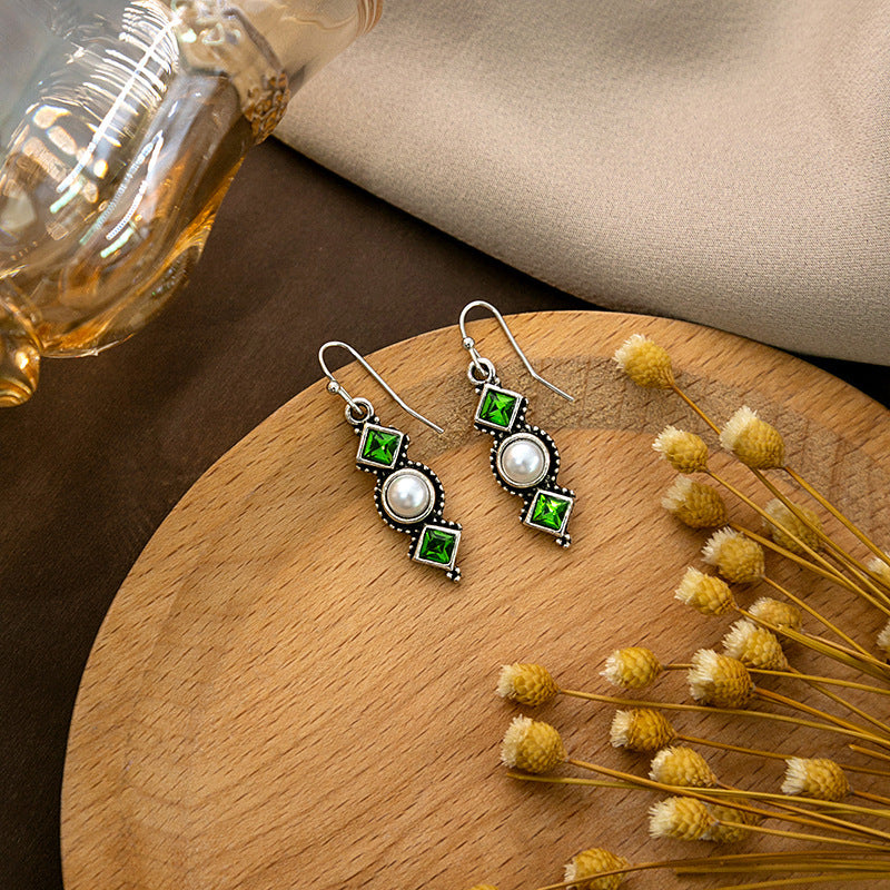 Wholesale Vintage Bohemian Feather Turquoise Pearl Earrings